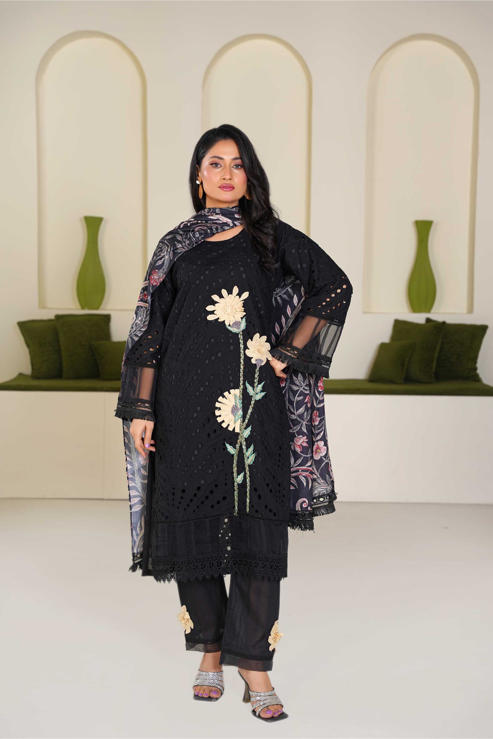 3 Piece Embroidered Cotton Suit - Image 4
